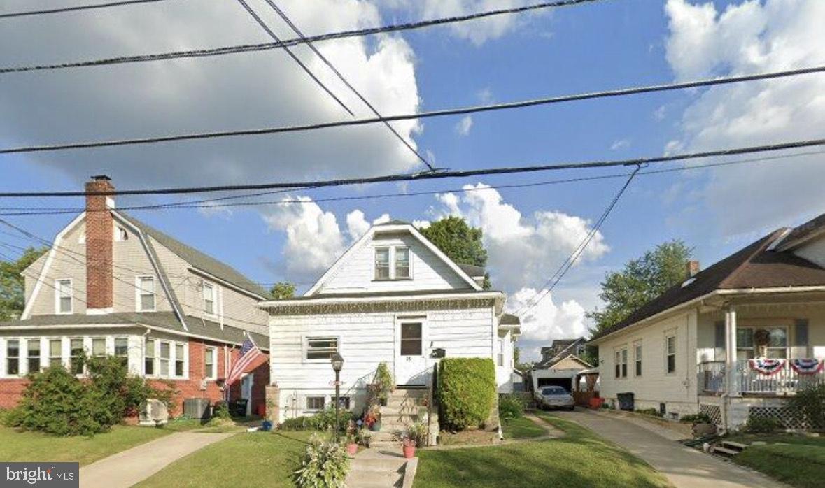 26 E COLLINGSWOOD AVE.