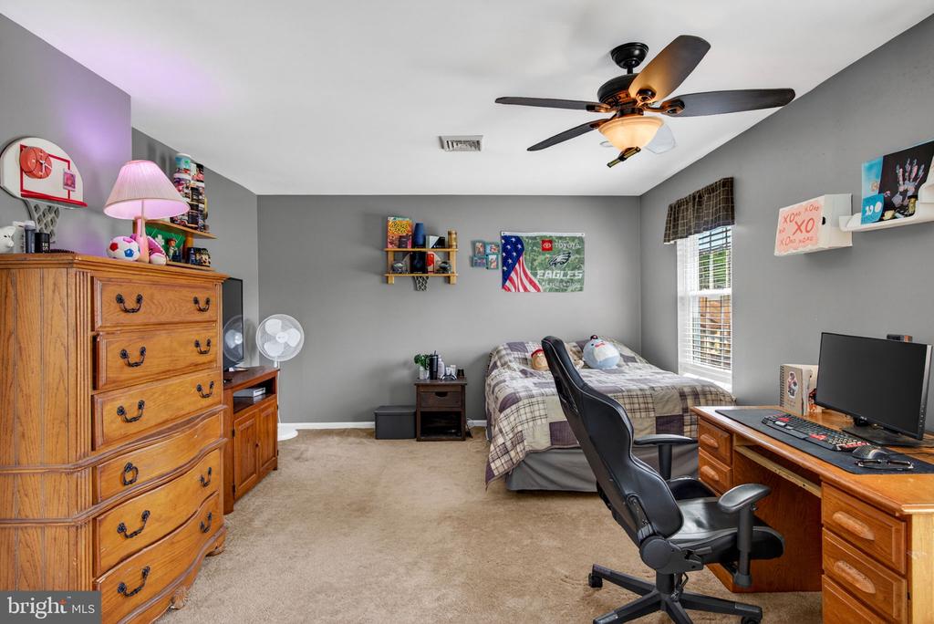 29 BROOKSTONE DRIVE