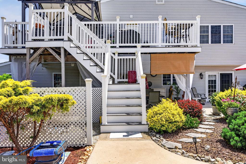 29 BROOKSTONE DRIVE