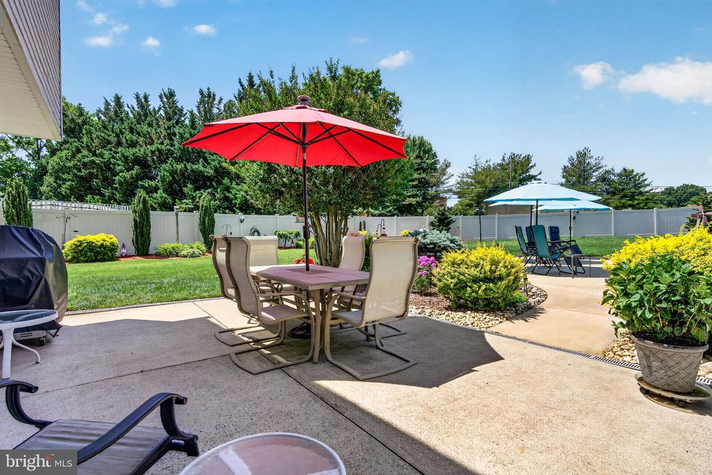 29 BROOKSTONE DRIVE