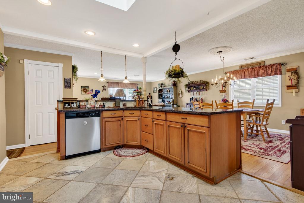 29 BROOKSTONE DRIVE