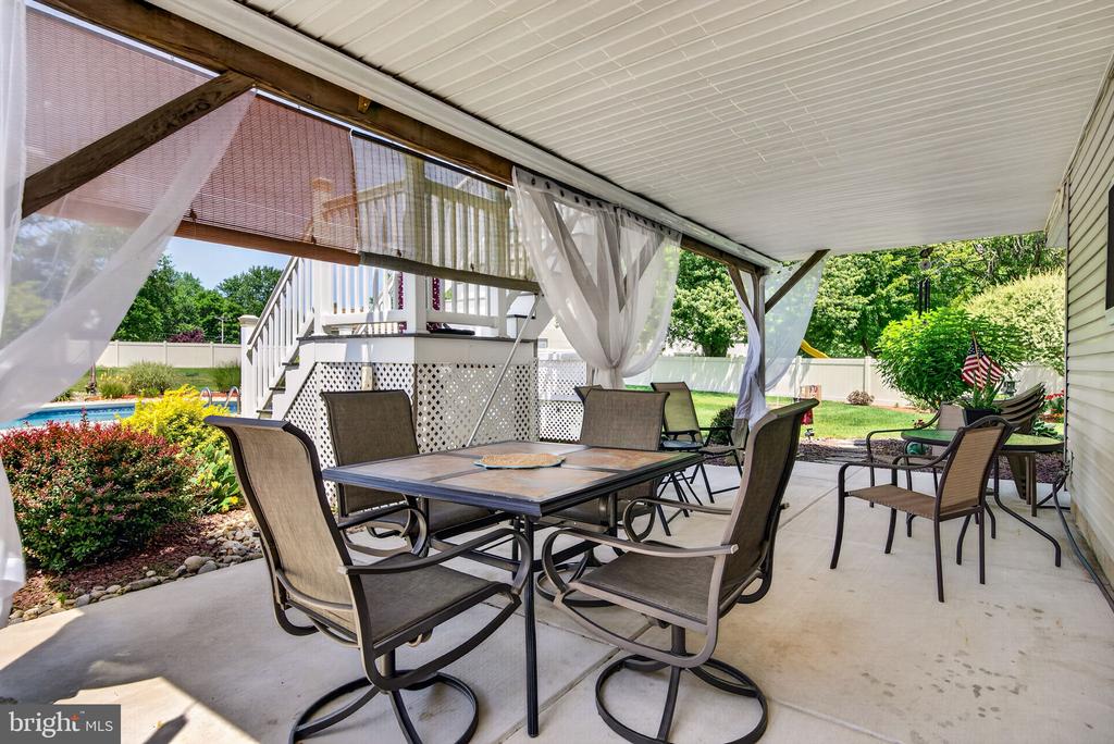 29 BROOKSTONE DRIVE