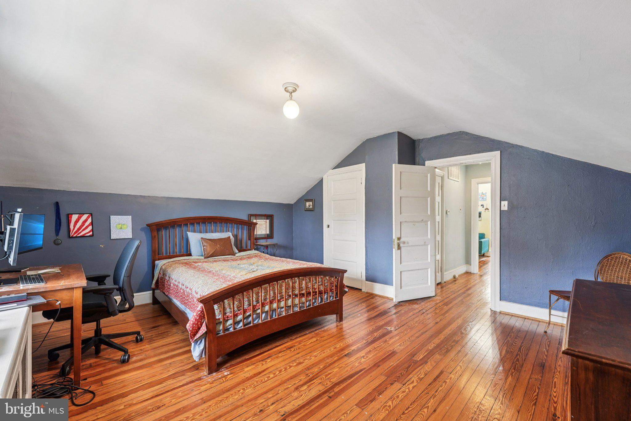 100 THIRD AVENUE