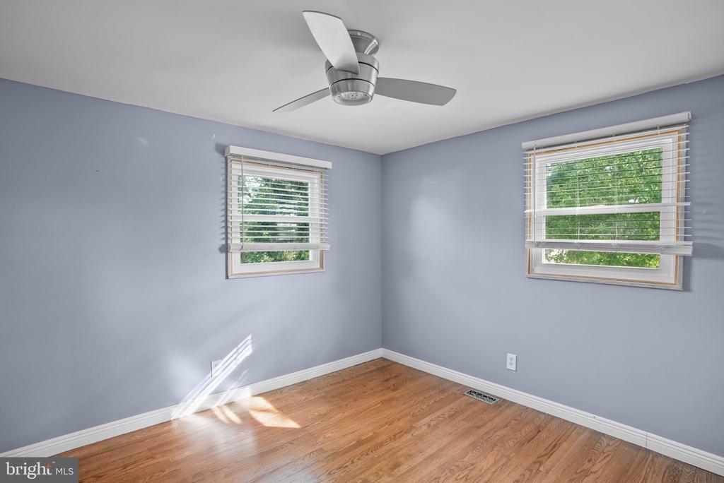1529 PLEASANT DRIVE