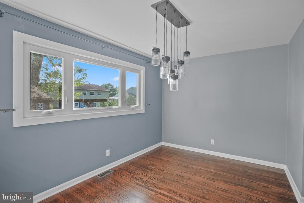 1529 PLEASANT DRIVE
