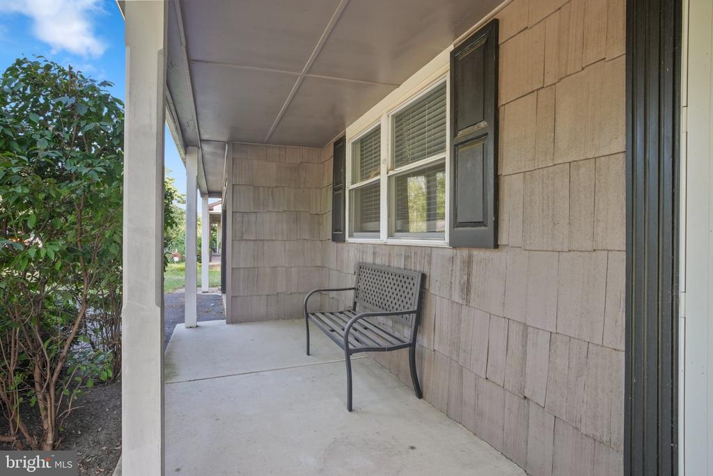 1529 PLEASANT DRIVE