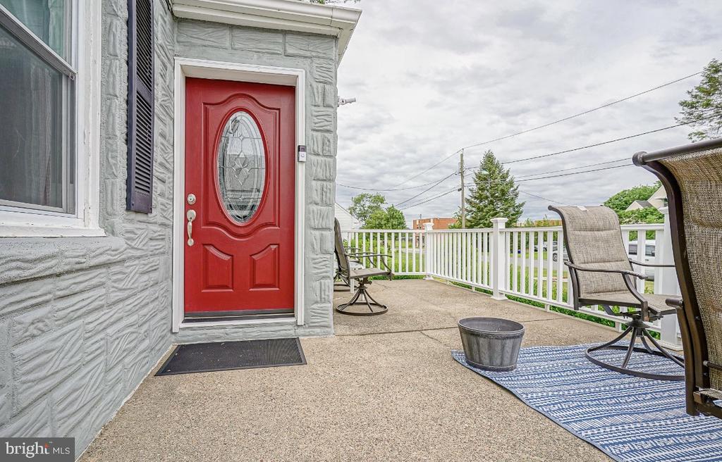 133 DOBBS AVENUE