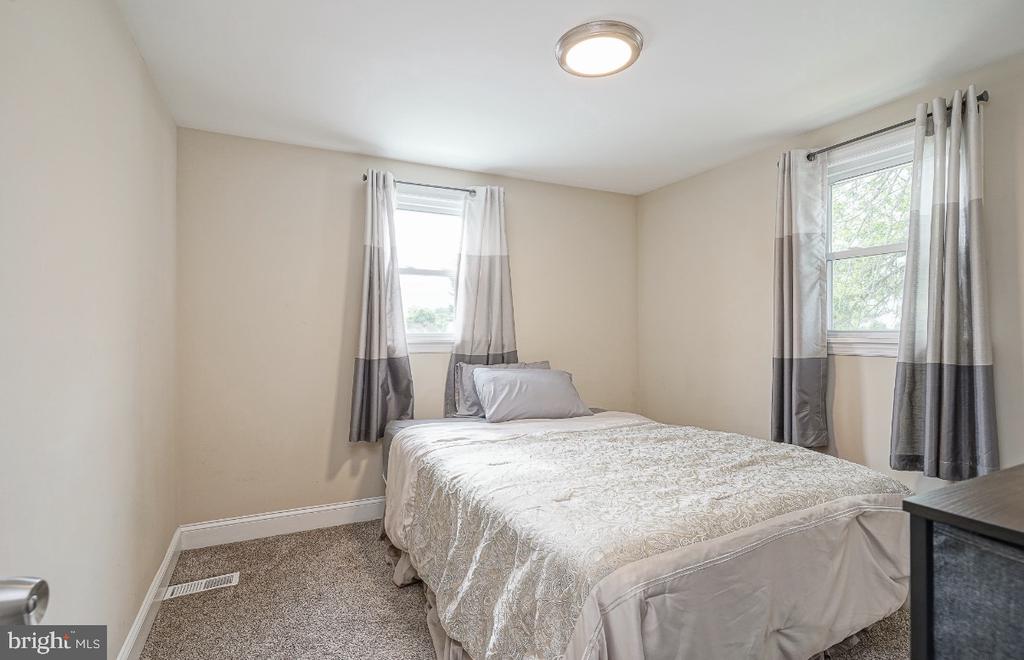 133 DOBBS AVENUE