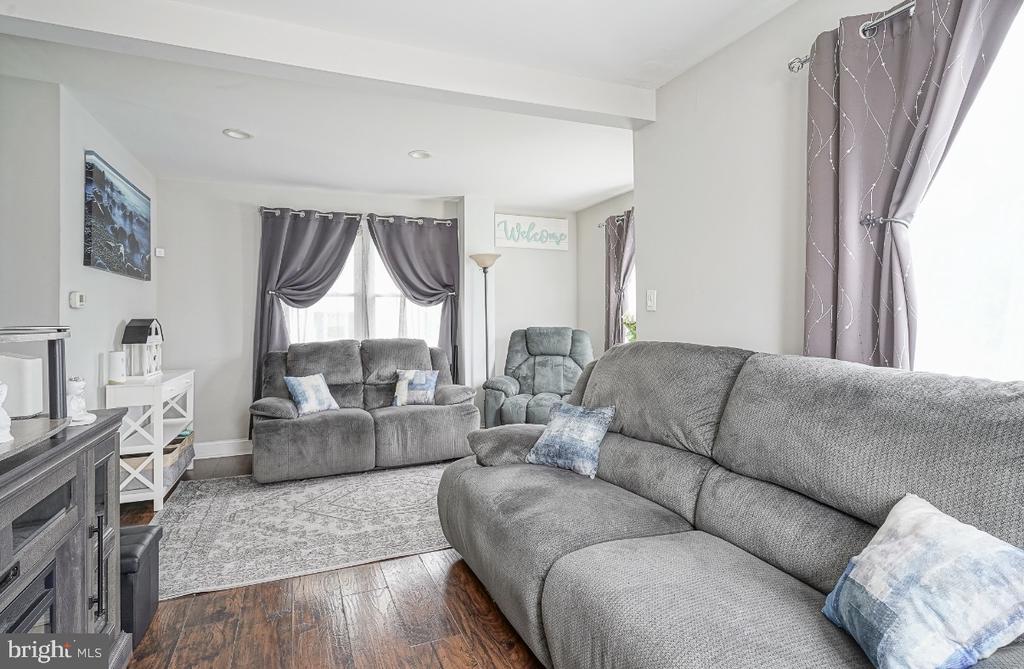 133 DOBBS AVENUE