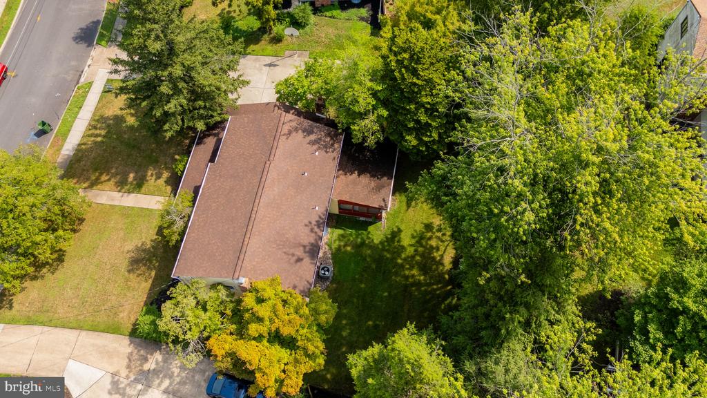 410 QUEEN ANNE ROAD