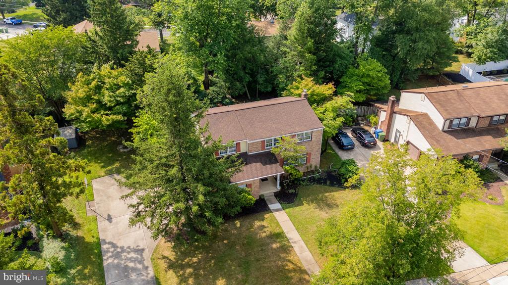 410 QUEEN ANNE ROAD