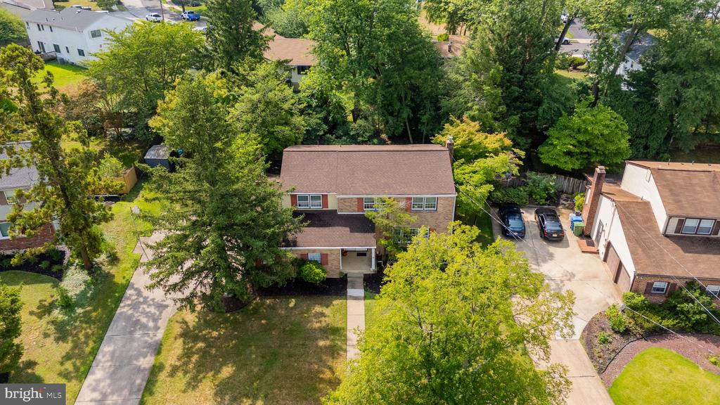 410 QUEEN ANNE ROAD