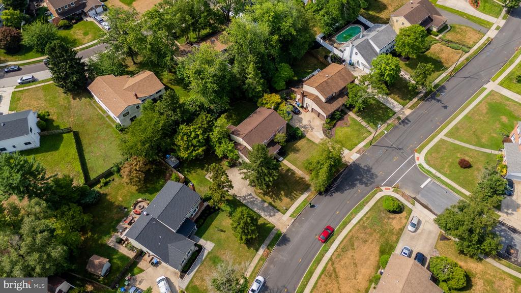 410 QUEEN ANNE ROAD