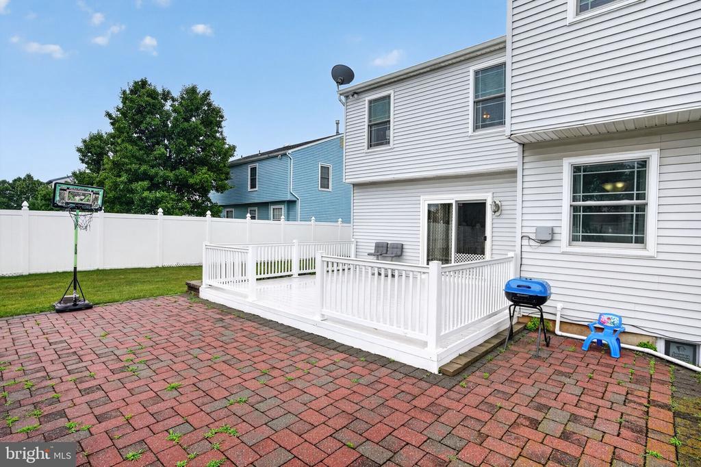 3 BERWICK LANE