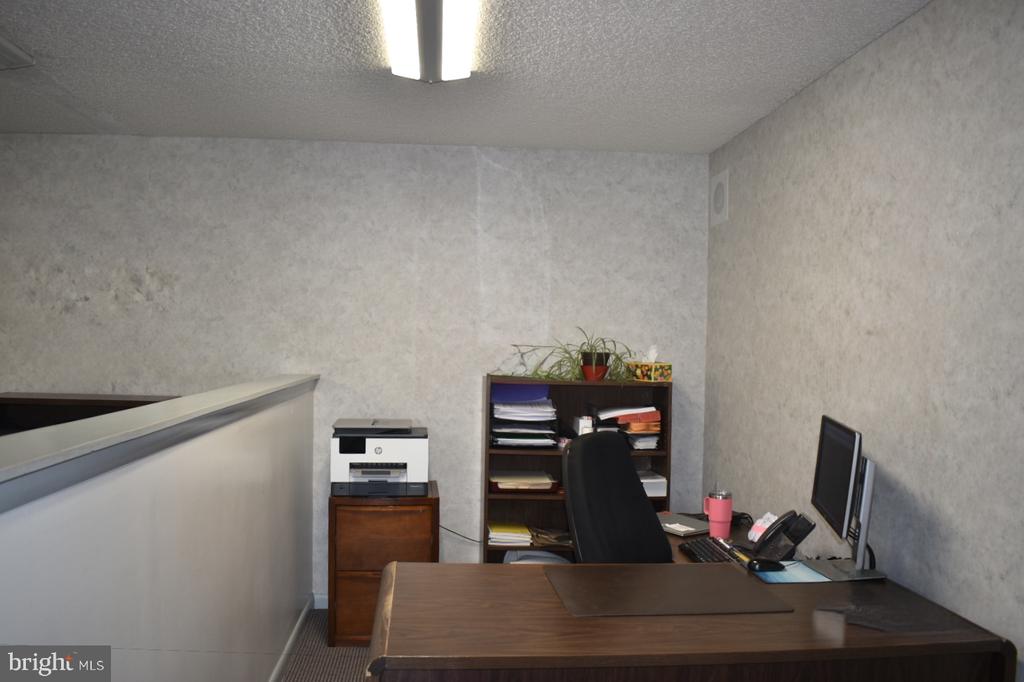 201 S BLACK HORSE PIKE