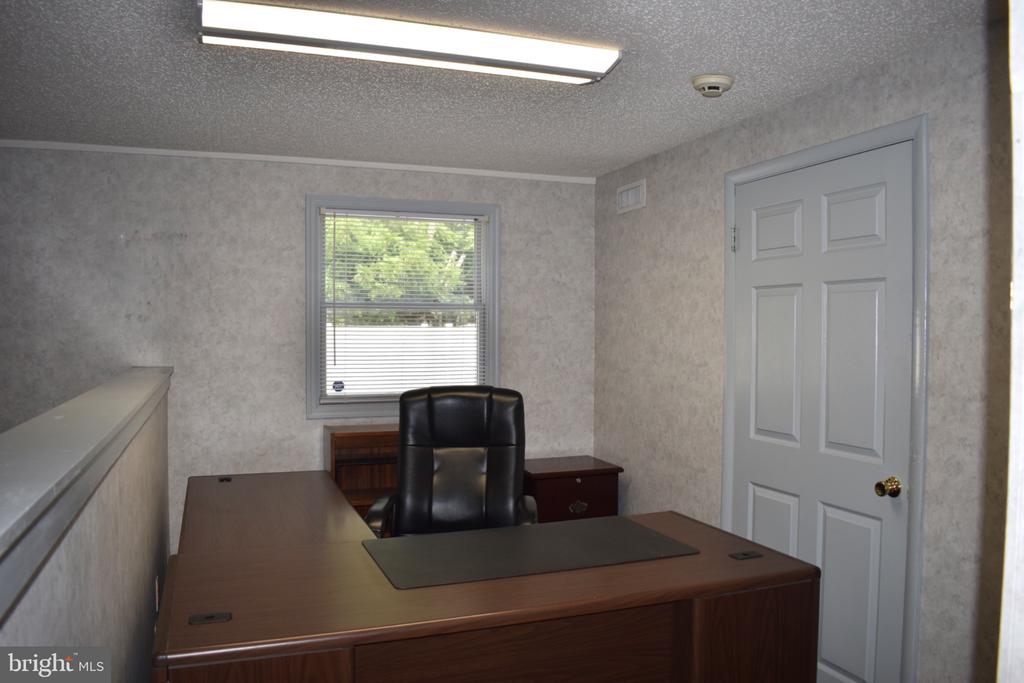 201 S BLACK HORSE PIKE