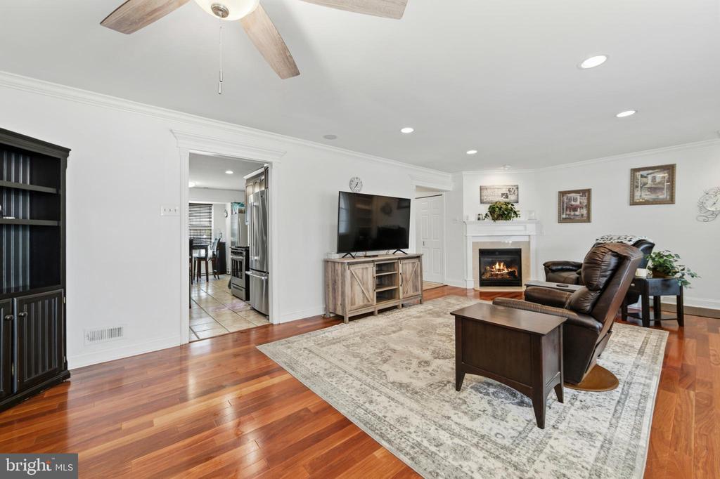 4 JAMIE COURT