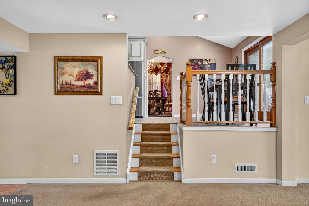 207 SANDRINGHAM ROAD