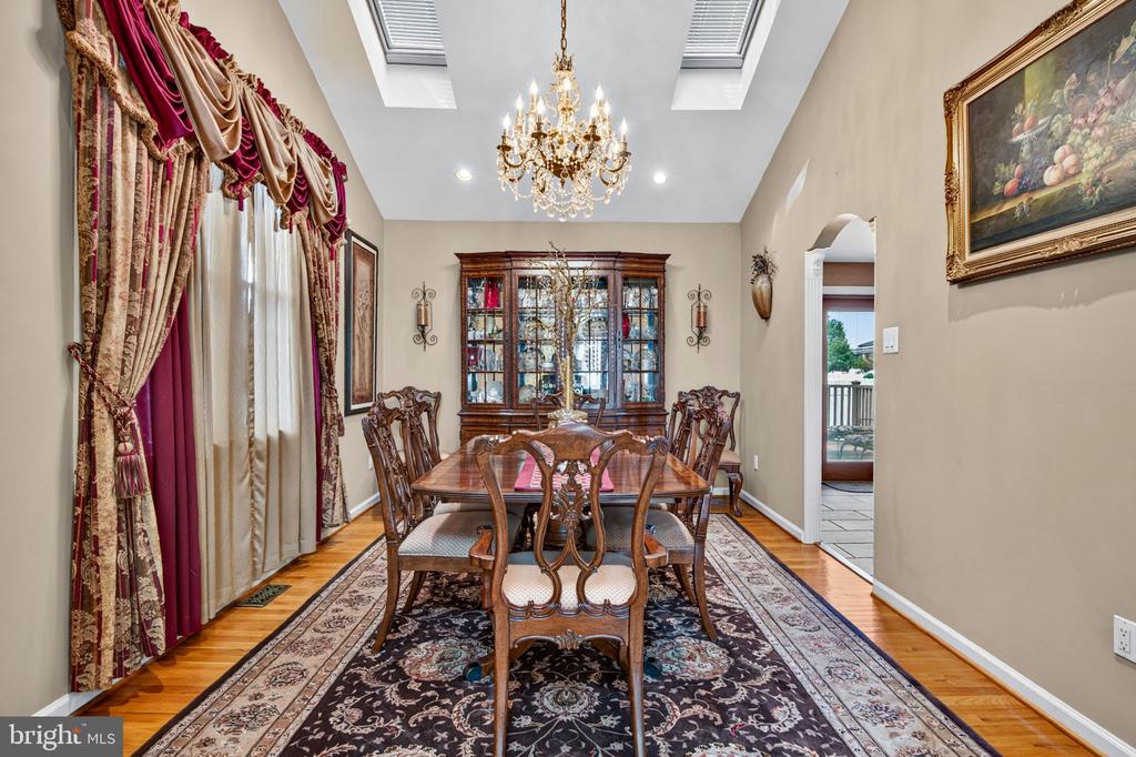 207 SANDRINGHAM ROAD
