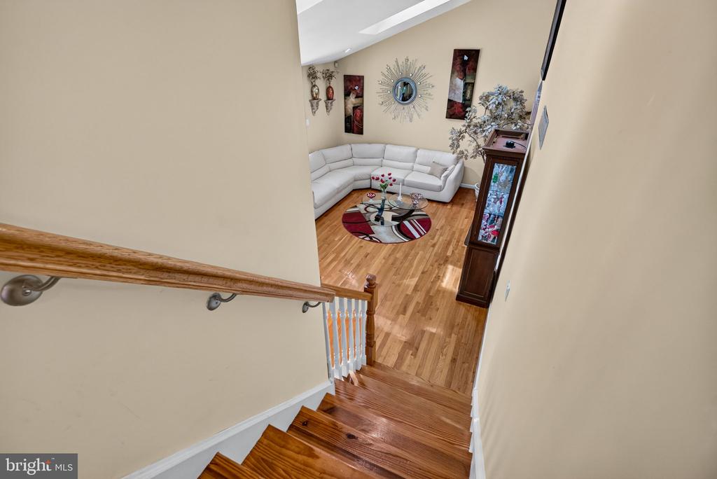 207 SANDRINGHAM ROAD