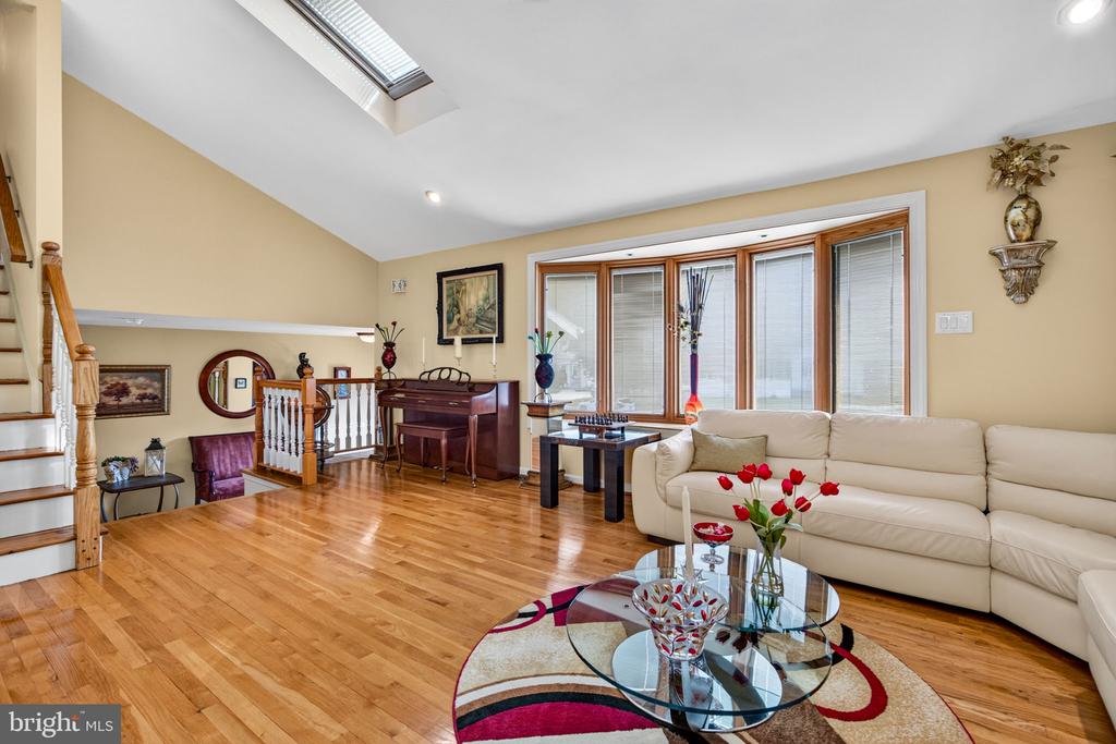207 SANDRINGHAM ROAD
