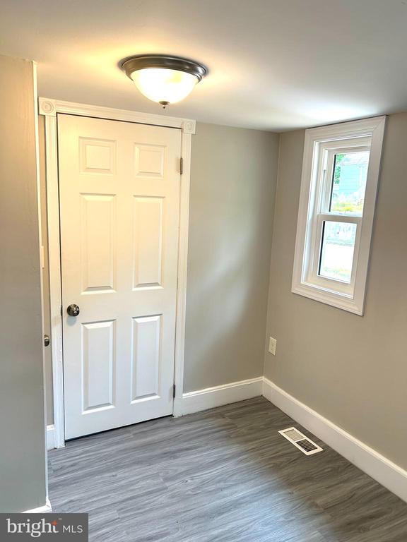 32 CLEMENTON AVENUE