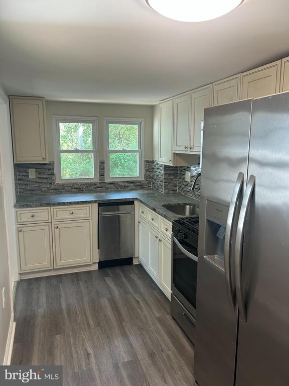 32 CLEMENTON AVENUE