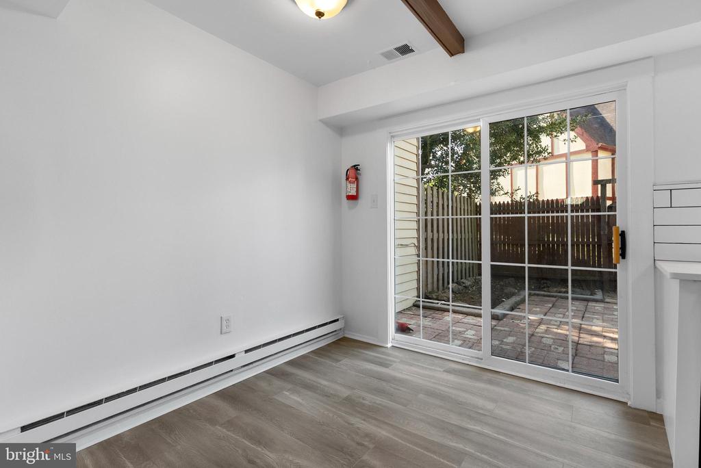 14 DOVER COURT Unit: C31