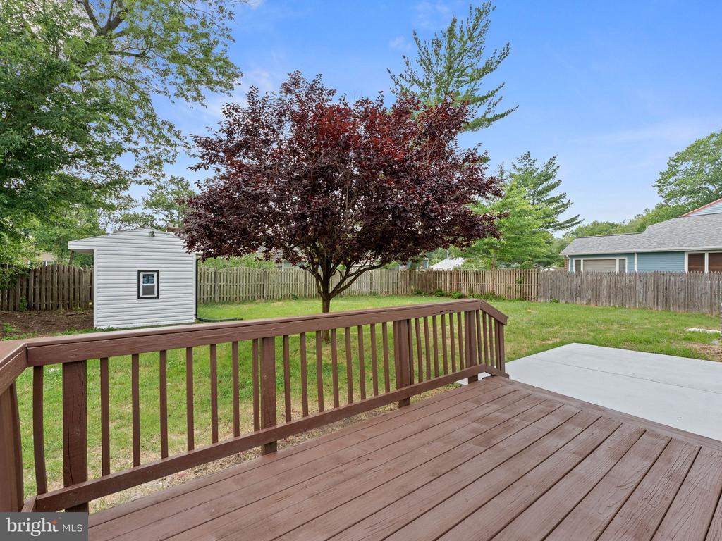 1106 YORK ROAD