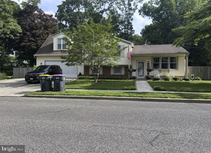 320 THURMAN AVENUE