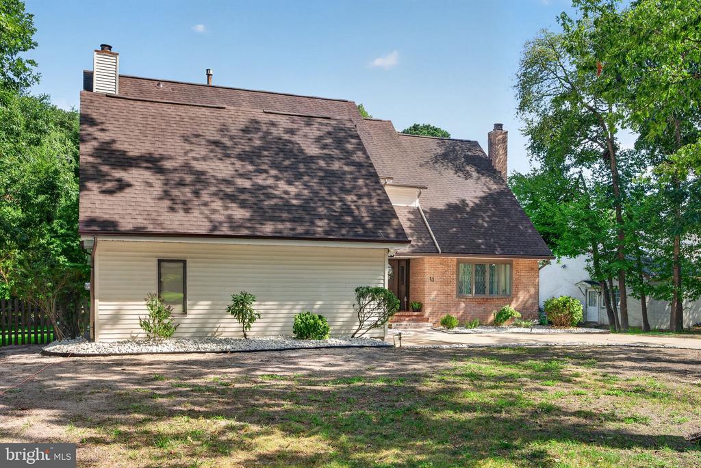 13 WILDERNESS DRIVE