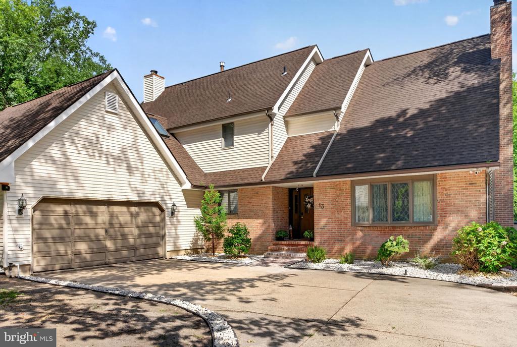 13 WILDERNESS DRIVE
