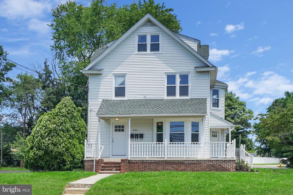 121 E. BROWNING RD. ROAD Unit: 2