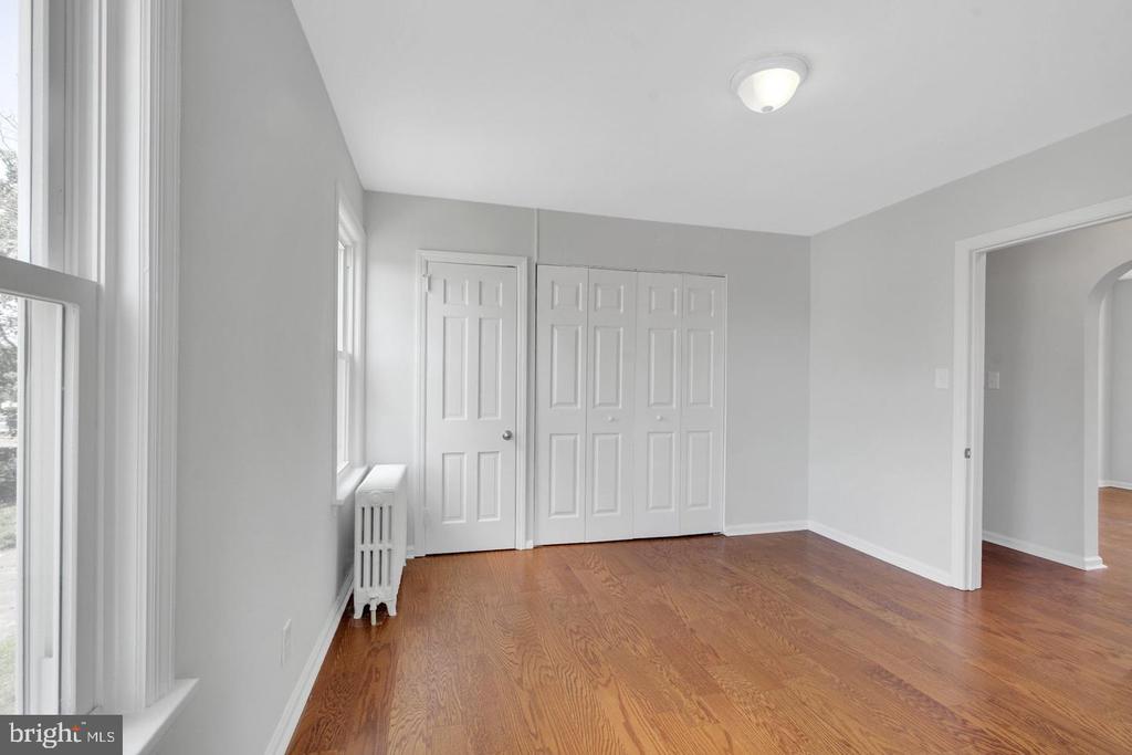 121 E. BROWNING RD. ROAD Unit: 2
