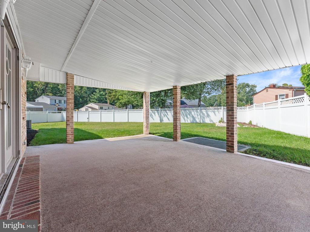 65 LINCOLN DRIVE