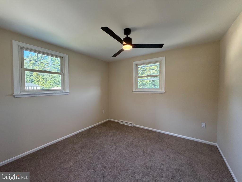 65 LINCOLN DRIVE