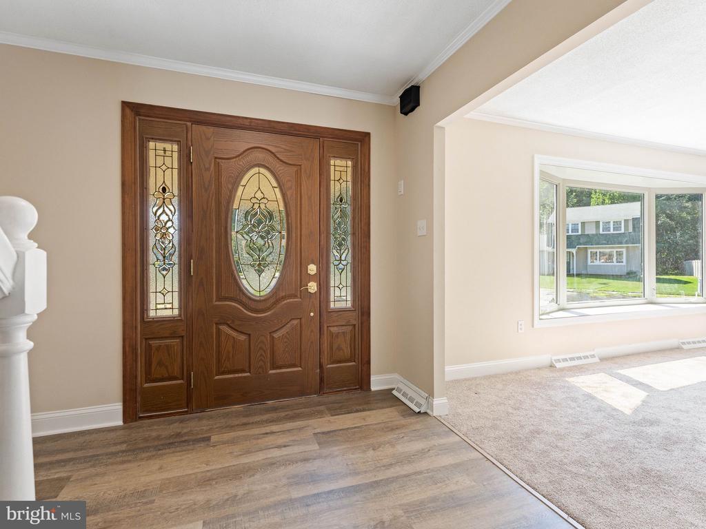 65 LINCOLN DRIVE