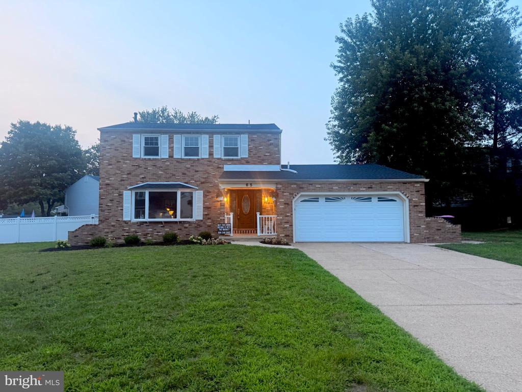 65 LINCOLN DRIVE