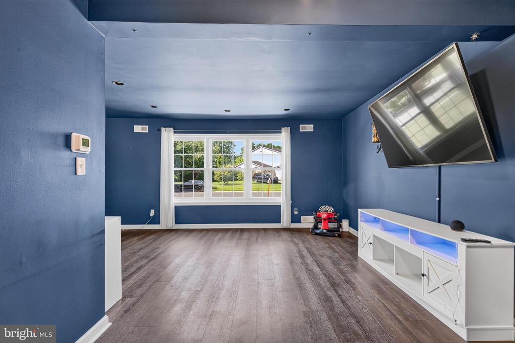 106 PEREGRINE DRIVE