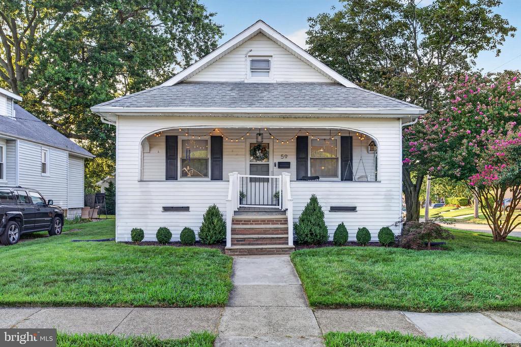 59 E COLLINGSWOOD AVENUE