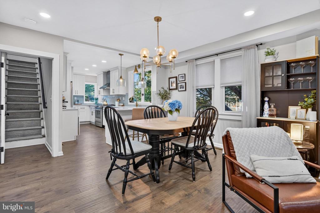 59 E COLLINGSWOOD AVENUE