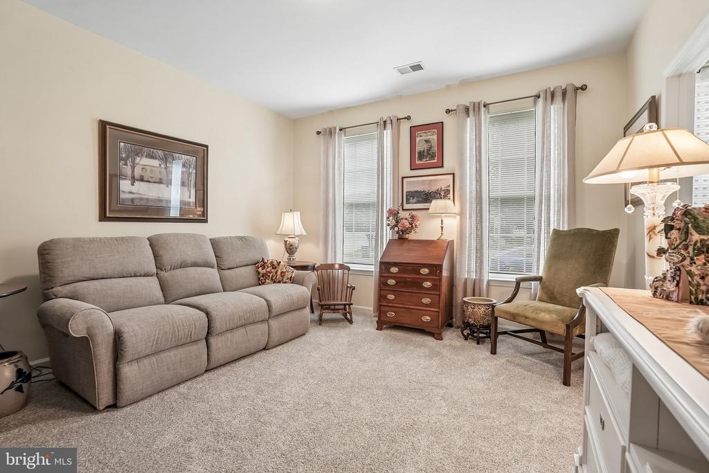 13 KRISTIAN DRIVE