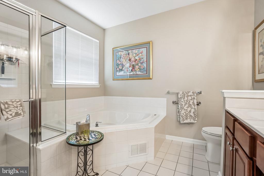 13 KRISTIAN DRIVE