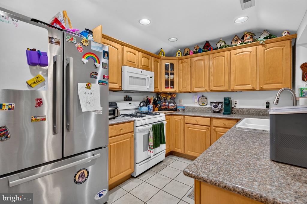 436 2ND OR LAKE BLVD AVENUE