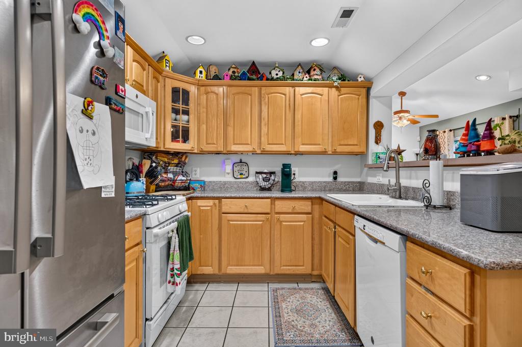 436 2ND OR LAKE BLVD AVENUE
