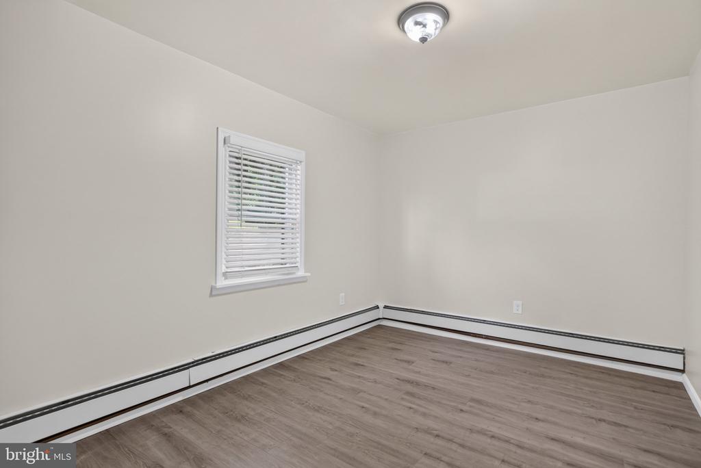 311 COLUMBIA BLVRD.