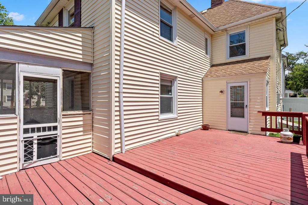 228 CHRISTIANA STREET