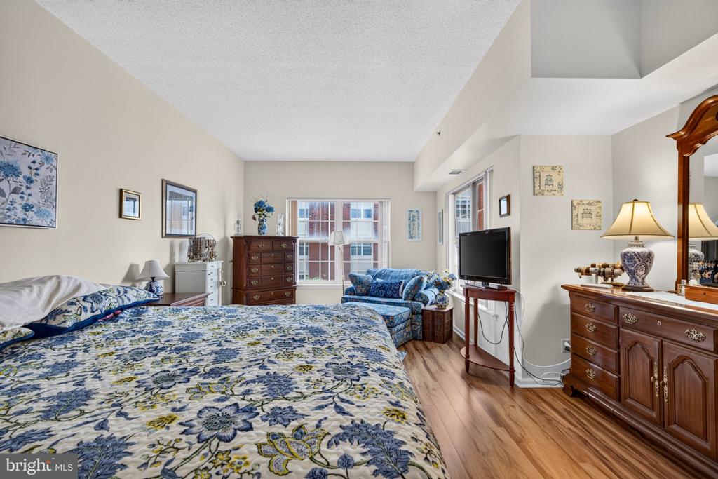 6031 MAIN