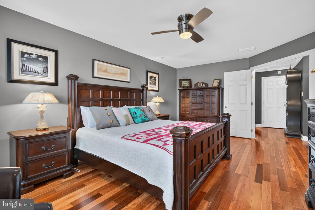 81 GLACIER DRIVE