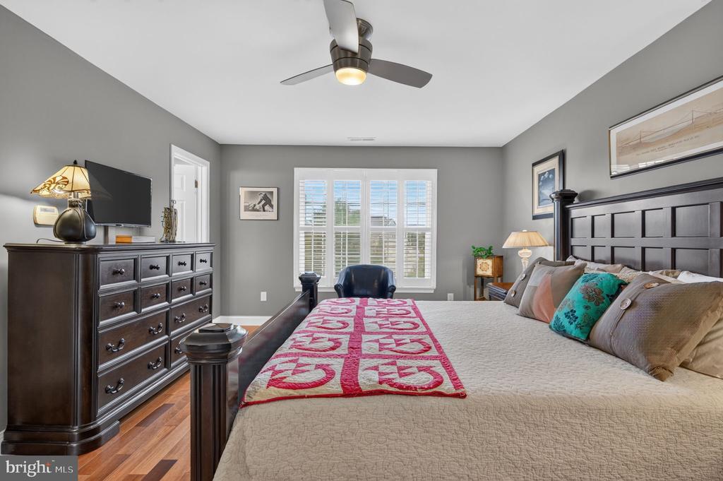 81 GLACIER DRIVE